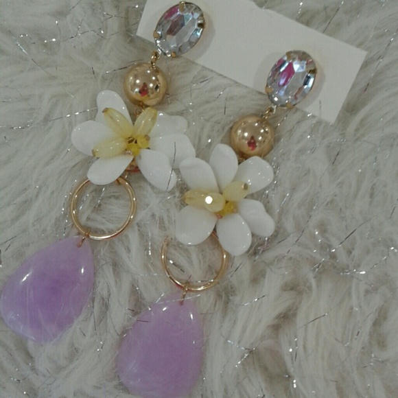 Jewelry - Flower earrings